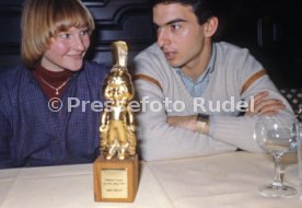 01.12.79 VfB Stuttgart Hansi M&uuml;ller Bravo Gold Otto