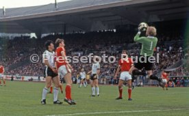 02.05.81 DFB-Pokal Finale Eintracht Frankfurt - 1. FC Kaiserslautern