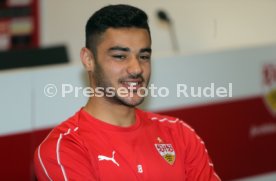 VfB Stuttgart Ozan Kabak