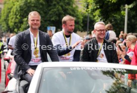 25.05.25 VfB Stuttgart Feier und Autokorso DFB-Pokal Sieg Stuttgart Schlossplatz