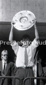 17.05.1992 VfB Stuttgart Meisterschaft Empfang im Stadion