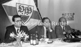 16.01.90 VfB Stuttgart PK Vorstellung Manager Hoene&szlig;