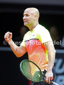 Porsche Tennis Grand Prix 2015
