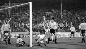 25.04.1990 Deutschland - Uruguay