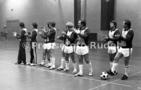 23.02.83 Fussball Prominentenspiel