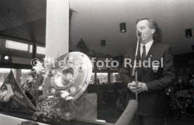 26.05.1984 VfB Stuttgart Meisterschaft 1984 Empfang Rathaus