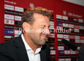 VfB Stuttgart PK Vorstellung Trainer Weinzierl