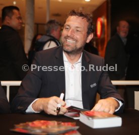 VFB Stuttgart Autogrammstunde
