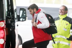 VfB Stuttgart Abflug Kurztrainingslager Mallorca am Flughafen Stuttgart