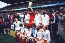 01.05.82 DFB-Pokal Finale 1982 FC Bayern M&uuml;nchen - 1. FC N&uuml;rnberg