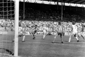 23.04.88 VfB Stuttgart - Bayer 05 Uerdingen