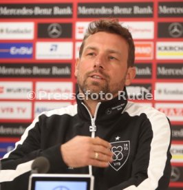 VfB Stuttgart Pressekonferenz Markus Weinzierl