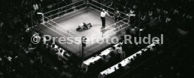 02.12.83 Boxen Rene Weller