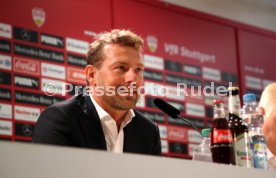 VfB Stuttgart PK Vorstellung Trainer Weinzierl