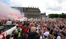 25.05.25 VfB Stuttgart Feier und Autokorso DFB-Pokal Sieg Stuttgart Schlossplatz