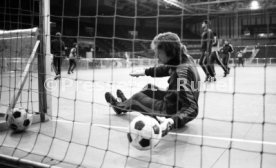 18.01.87 Stuttgarter Kickers Training Schleyer-Halle