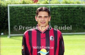 06.07.01 SC Freiburg Fototermin 2001/2002