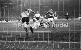 17.11.76 Deutschland - Tschechoslowakei