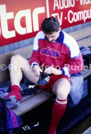 23.04.88 VfB Stuttgart - Bayer 05 Uerdingen