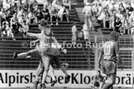23.04.88 VfB Stuttgart - Bayer 05 Uerdingen