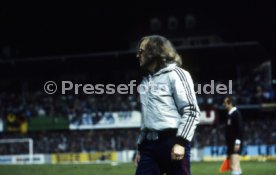 17.03.82 Xamax Neuchatel - Hamburger SV