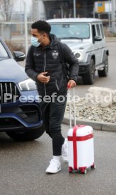 23.01.22 VfB Stuttgart Abflug Trainingslager Marbella