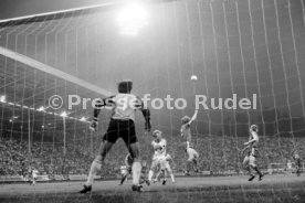 18.08.83 1. FC Kaiserslautern - VfB Stuttgart