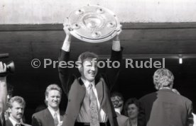 17.05.1992 VfB Stuttgart Meisterschaft Empfang im Stadion