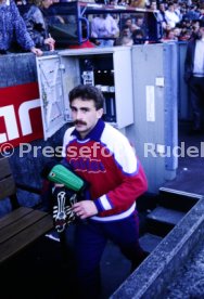23.04.88 VfB Stuttgart - Bayer 05 Uerdingen