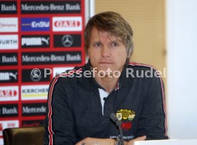 VfB Stuttgart Pressekonferenz fairplay Aktion