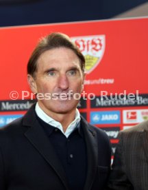 12.12.22 VfB Stuttgart PK Labbabida Wohlgemuth