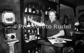 14.12.81 Buffy Ettmayer