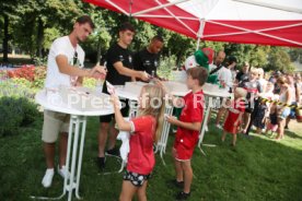 21.08.22 VfB Stuttgart Fritzle 30. Geburtstag Wilhelma