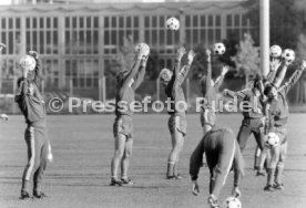 13.10.83 VfB Stuttgart Training