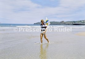 19.06.82 WM 1982 DFB Spieler am Strand