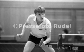 01.12.85 Tischtennis Ro&szlig;kopf Fetzner