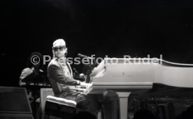 15.05.84 Elton John