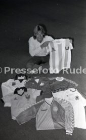27.02.89 VfB Stuttgart J&uuml;rgen Klinsmann