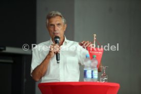 24.06.21 VfB Stuttgart Roter Tisch