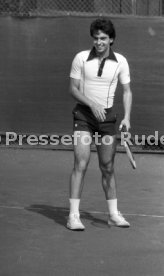 10.05.78 VfB Stuttgart Hansi M&uuml;ller Tennis