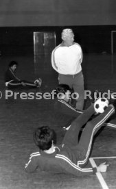 18.12.74 VfB Stuttgart Training
