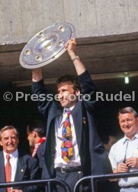 17.05.1992 VfB Stuttgart Meisterschaft Empfang im Stadion