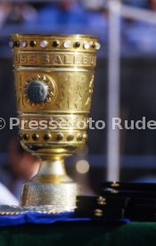 03.05.86 DFB-Pokal Finale FC Bayern M&uuml;nchen - VfB Stuttgart
