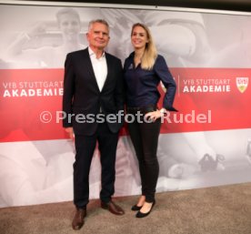 Pressekonferenz Er&ouml;ffnung VfB Stuttgart Akademie
