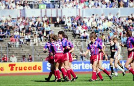 23.04.88 VfB Stuttgart - Bayer 05 Uerdingen