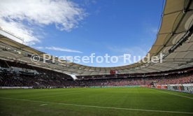 VfB Stuttgart - SSV Jahn Regensburg