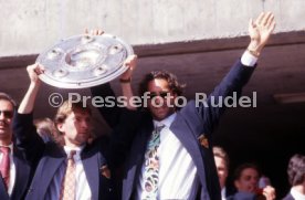 17.05.1992 VfB Stuttgart Meisterschaft Empfang im Stadion