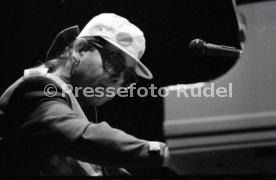 15.05.84 Elton John