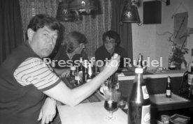 18.05.81 DFB Nationalspieler bei Hansi M&uuml;ller