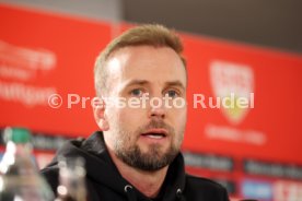 04.04.23 VfB Stuttgart PK Hoene&szlig;